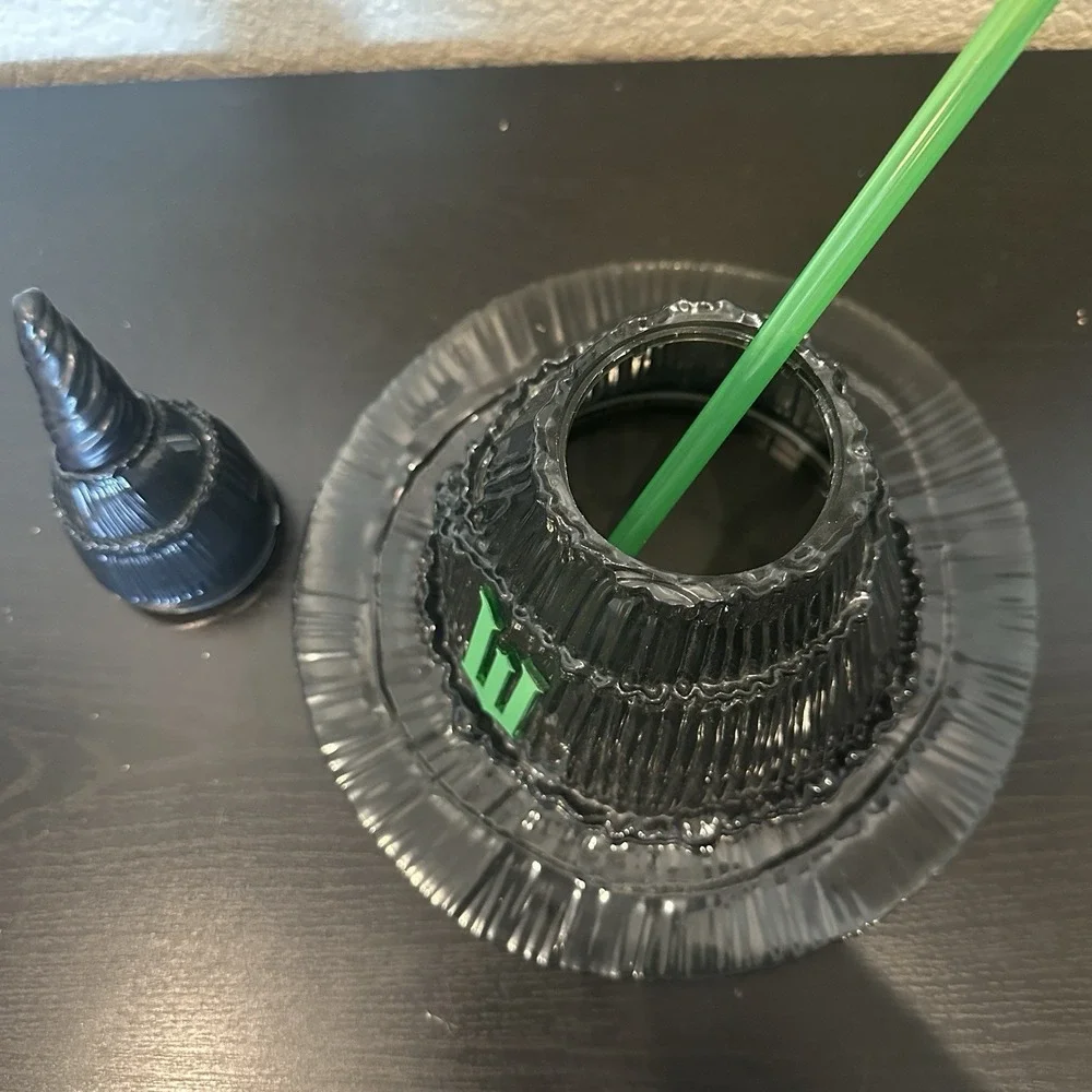 Witch Hat Cup Wicked 2024 Movie Exclusive Collectible Ltd 32 Oz Majic‎ Drink